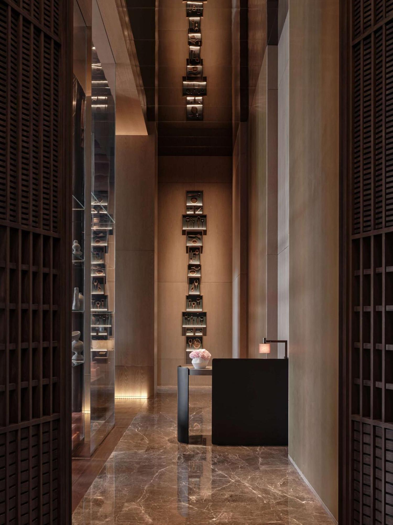 Conrad Shenzhen, The First Art Museum Hotel In Greater Bay Area With The Stunning Bay And Sunset View In The Hotel Terrace Extérieur photo
