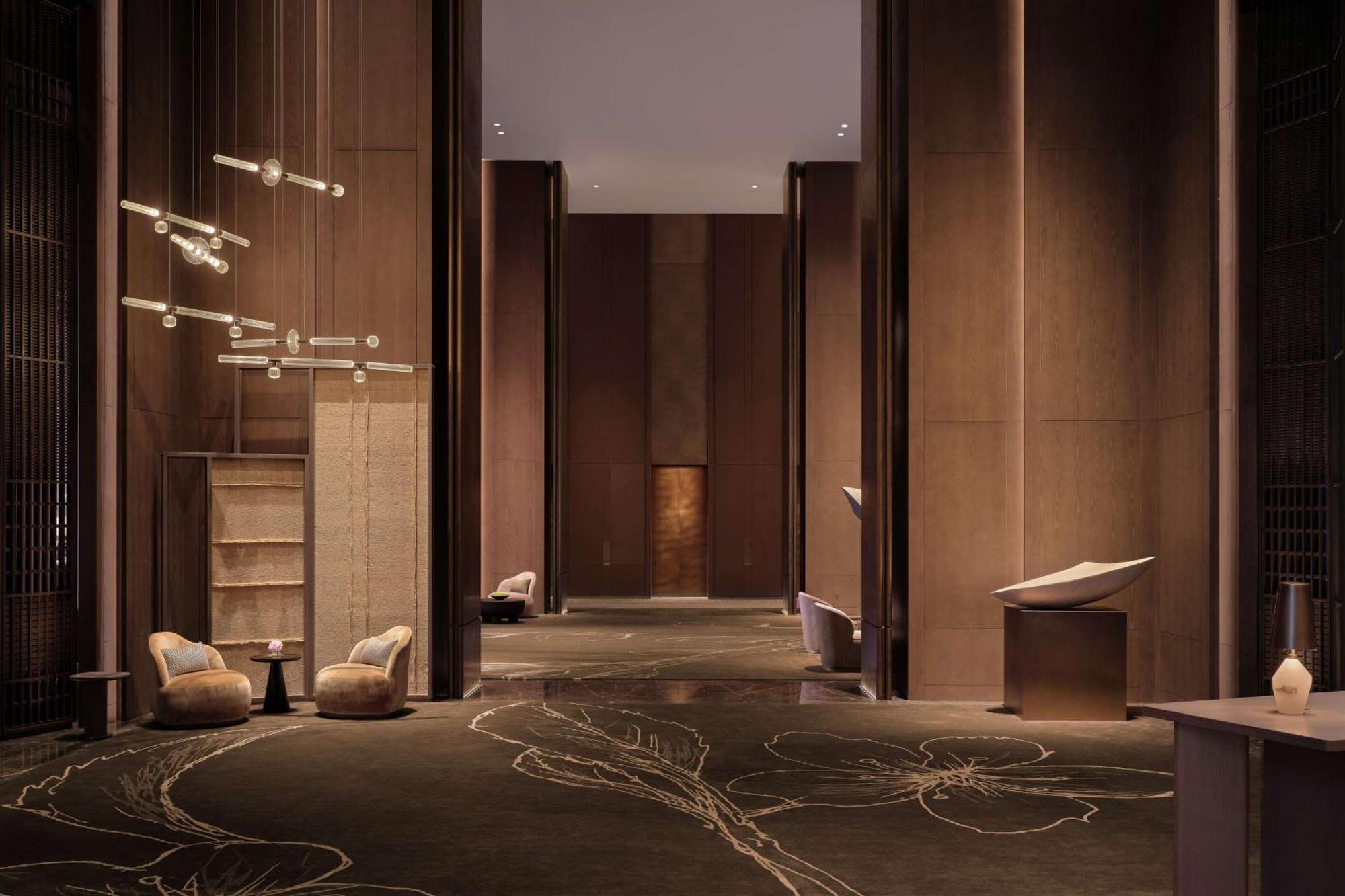 Conrad Shenzhen, The First Art Museum Hotel In Greater Bay Area With The Stunning Bay And Sunset View In The Hotel Terrace Extérieur photo